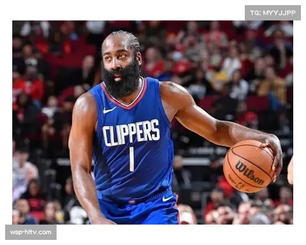 快船凭借二十四比四攻击波逆转火箭展现韧性